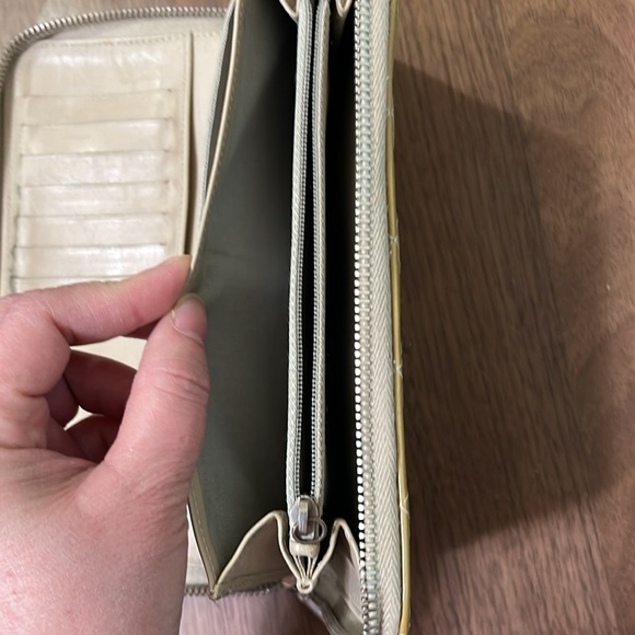 Chanel Long Zippy Wallet - Picture 11 of 12